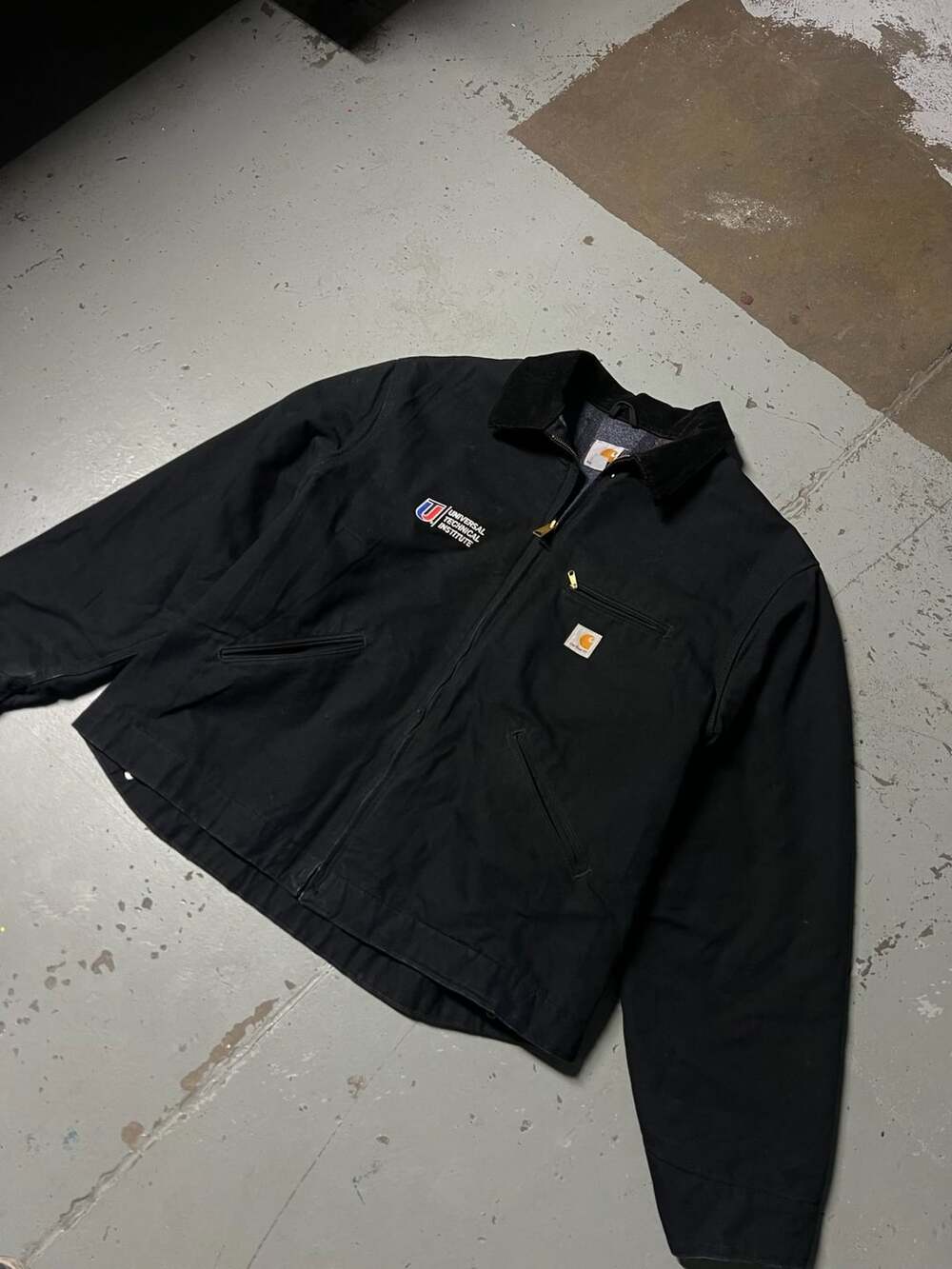 Carhartt Universal Technical Institute Detroit Jacket 2XL Tall Black